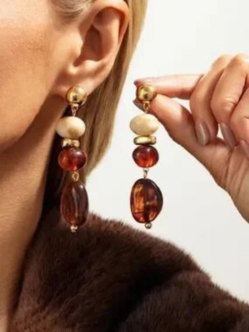 Anthropologie GoldTone Amber and Cream Bead Drop Earrings
